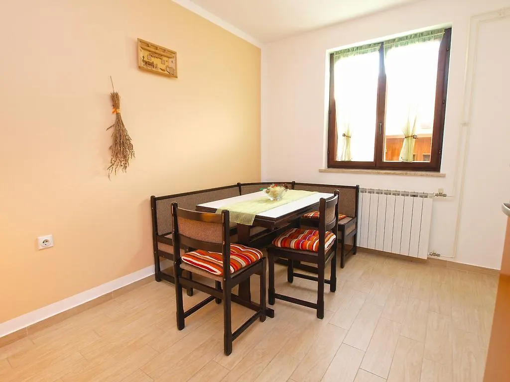 Apartments Orange 994 Fažana