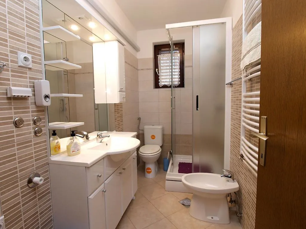 פאז'אנה Apartments Orange 994 קרואטיה