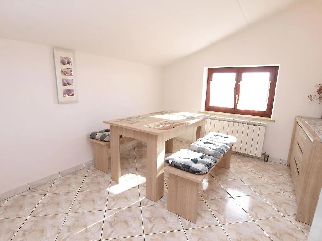Apartments Orange 994 Fažana