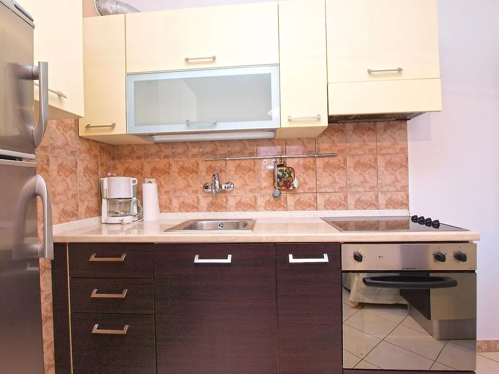 Apartments Orange 994 Fažana