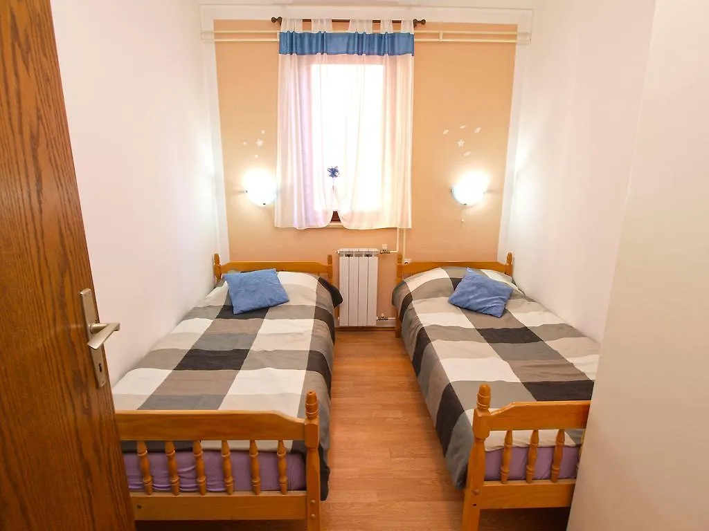 פאז'אנה Apartments Orange 994 קרואטיה