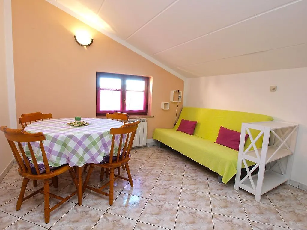 Apartments Orange 994 Fažana